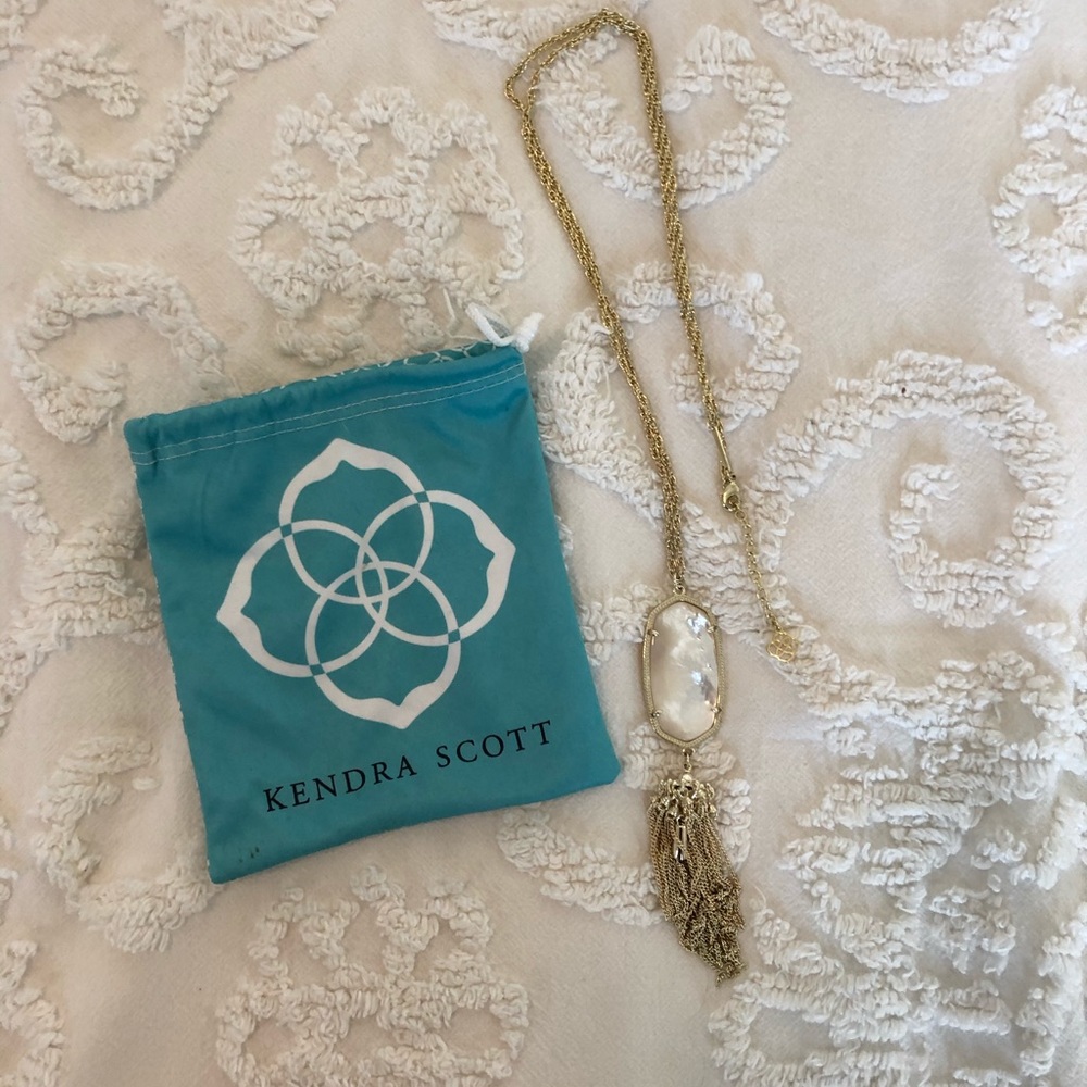 Kendra Scott Long Pendant Necklace
